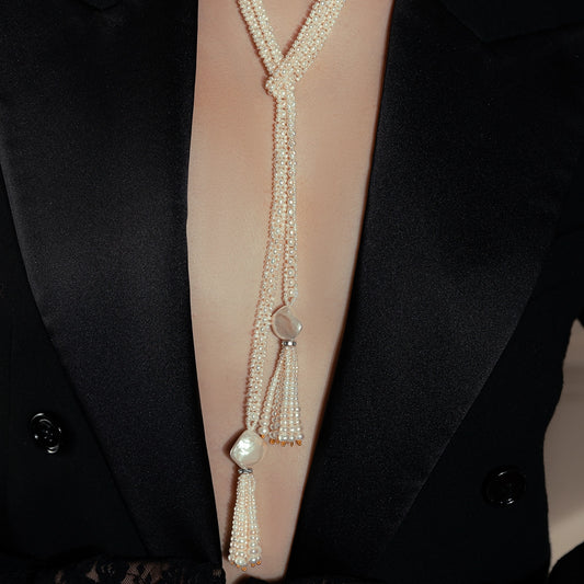 AMARA – Pearl Knitted necklace in single thread