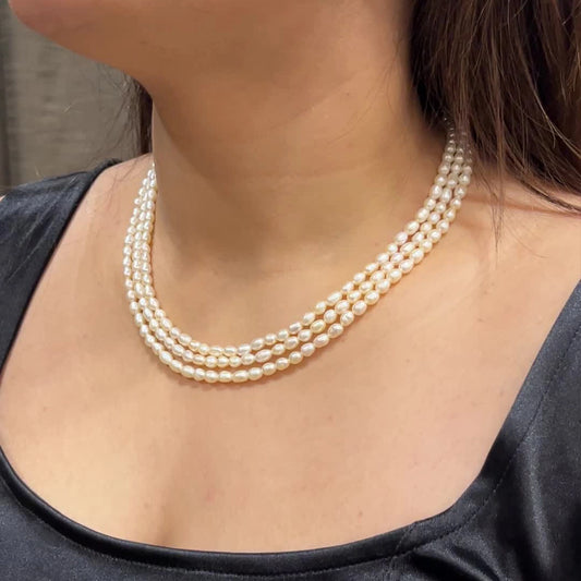 Varshini- Freshwater Pearl Necklace in drop shape