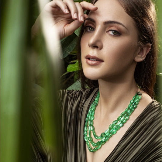 Buy online latest Emerald Necklace in India