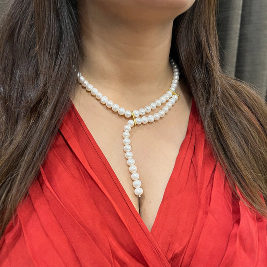 Oyster- A unique shape of Freshwater Pearl necklace with 925 silver patti in between