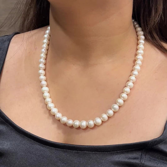 Safara - Graded pearl necklace